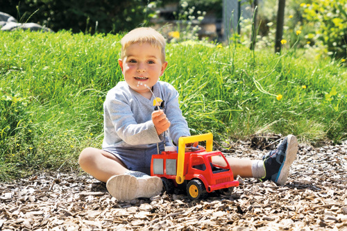 Samochód Wóz Strażacki Auto Lena Wytrzymały Dla Dzieci Z Psikawką 26Cm