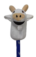 GŁOWA KOZIOŁKA NA KIJU Z DŹWIĘKIEM 67 CM, pak 12 
Wymiar : 67cm x 27cm
