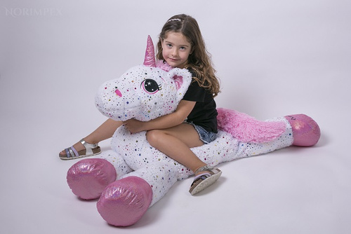 PLUSZ JEDNOROŻEC OGROMNY PAK 1
Wymiary 120x45x50 cm
Waga 2027 g