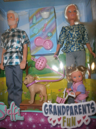 Zestaw Simba Steffi Dziadkowie Z Wnuczką Lalka