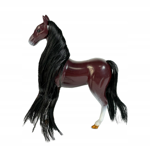 Figurka Konia Z Długą Grzywą Konik Kolekcjonerski