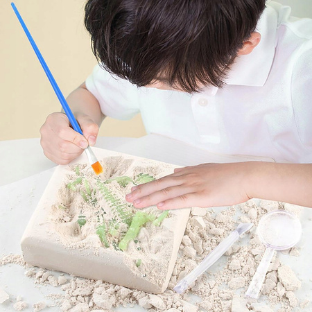 Skamielina Dinozaur Triceratops Model Szkieletu Świecący W Ciemności