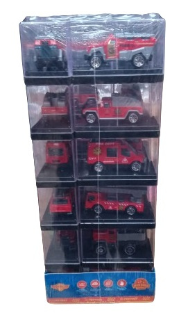 AUTO W KLOCKU NA STANDZIE 24 SZTUKI, pak 20/10 
różne rodzaje samochodzików zamkniętych w kostce, 24 sztuki na standzie, 
w zestawie kilka wzorów i kolorów 
wymiary przykładowego autka: 3 x 7 x 2 cm, 
wymiary standu: 14 x 14 x 33 cm