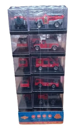 AUTO W KLOCKU NA STANDZIE 24 SZTUKI, pak 20/10 
różne rodzaje samochodzików zamkniętych w kostce, 24 sztuki na standzie, 
w zestawie kilka wzorów i kolorów 
wymiary przykładowego autka: 3 x 7 x 2 cm, 
wymiary standu: 14 x 14 x 33 cm