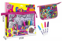 TOREBKA DO KOLOROWANIA MIŁOŚĆ DO MUZYKI + 4 ZMAZYWALNE MAZAKI, 120/60 
torebka na przedmioty osobiste do własnoręcznego pokolorowania, 
4 zmazywalne mazaki
wymiary opakowania: 27 x 3 x 22 cm