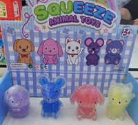 GNIOTEK ZWIERZĄTKA SQUEEZE ANIMAL, pak 288 
4 wzory
display 12
wymiar displaya: 24 x 19 cm
wielkość gniotka 5,5 cm