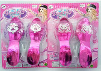 Pantofelki dla małej księżniczki dziewczynki ozdobione motylkiem